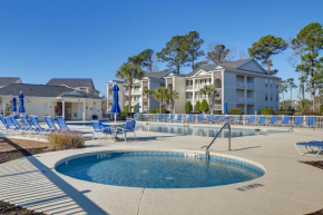Less Than 1 Mi to Golf Condo with Balcony in Myrtle Beach!